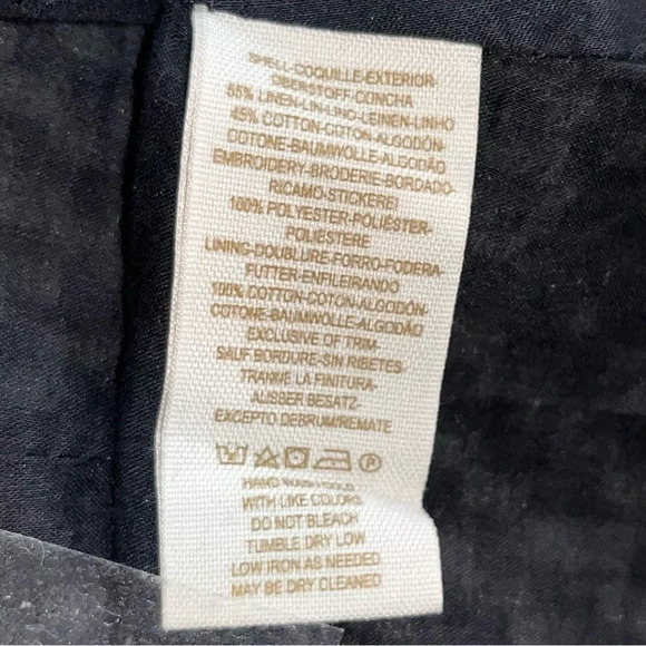 Free People black and white woven mini skirt, size 0. - Picture 6 of 6